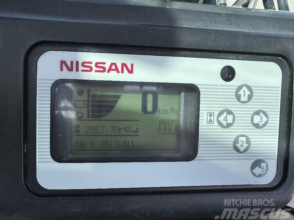Nissan 1Q2L25Q *Triplex+Kool Reachforcks*2960 h Top Sähkötrukit
