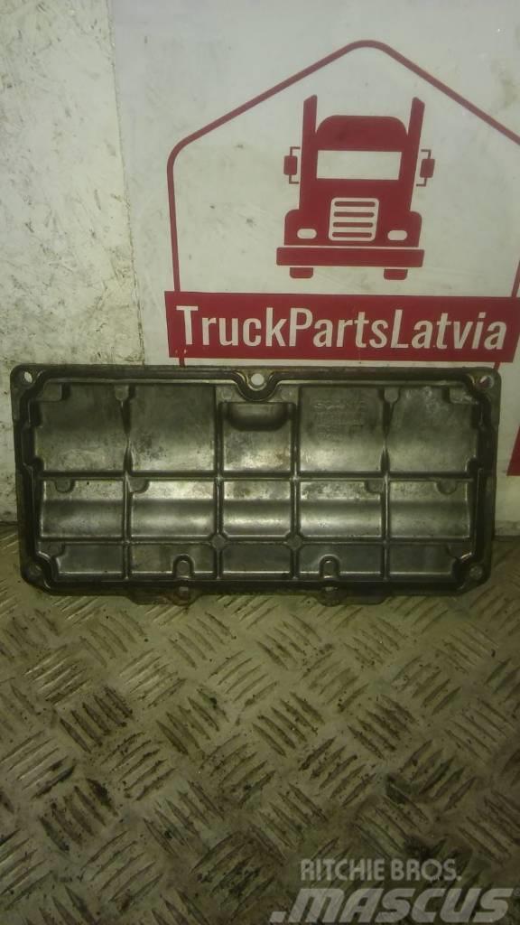 Scania R480 Engine side cover 1835795 Moottorit