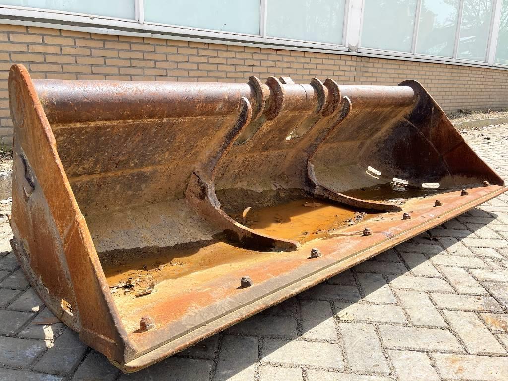  Ditchcleaning bucket MORIN (2) Kauhat