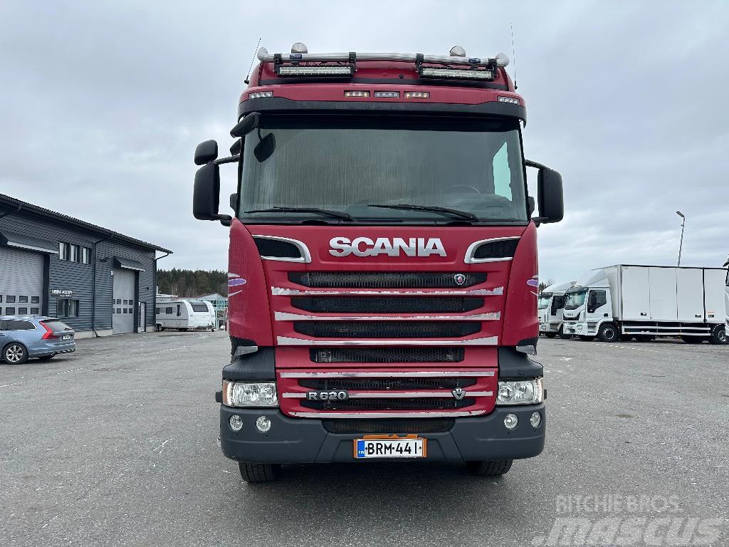 Scania R620 8x4 Puuautot