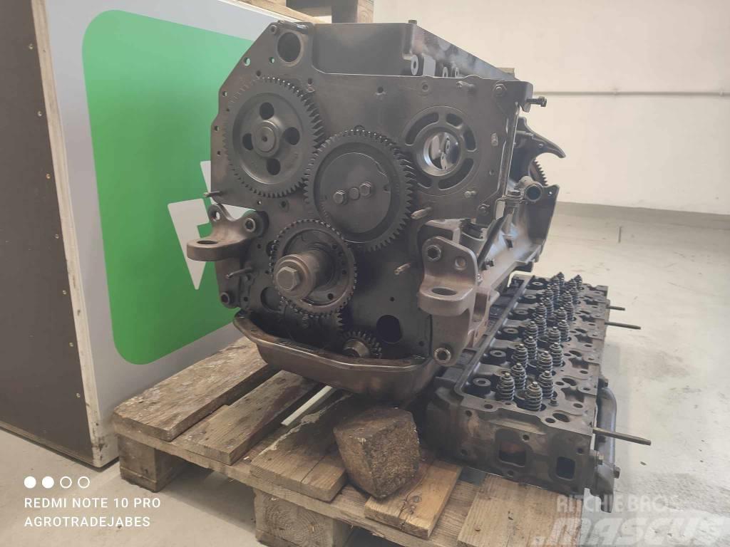 John Deere (typ 6068) engine Moottorit