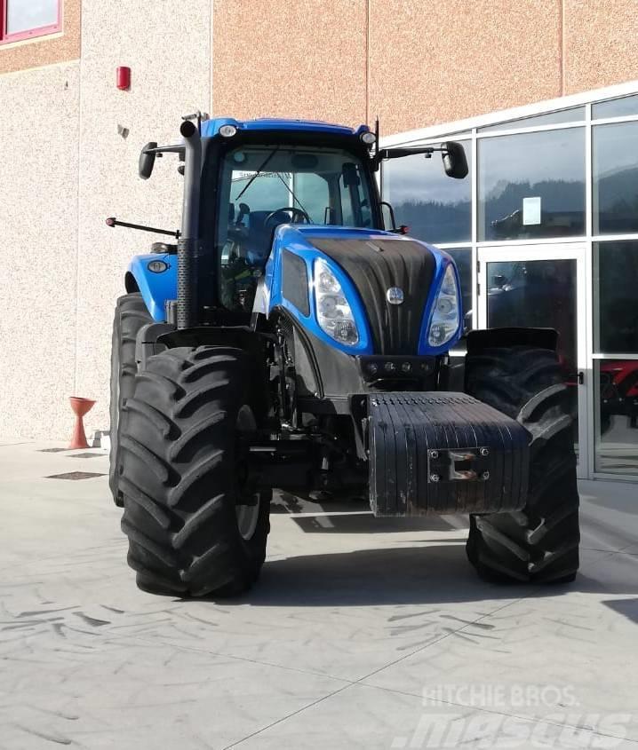 New Holland T 8.360 Traktorit