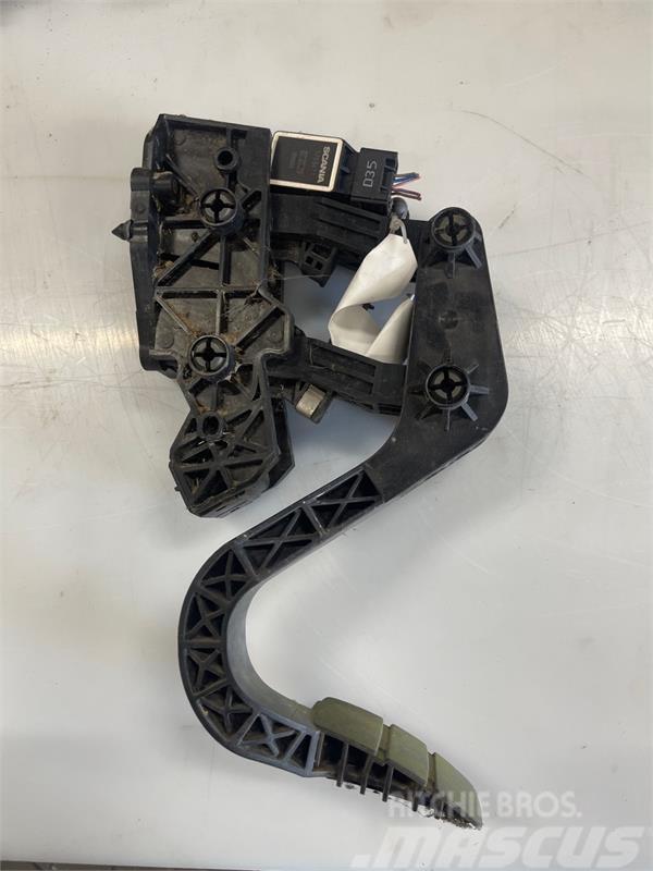 Scania SCANIA PEDAL 1753411 Other components