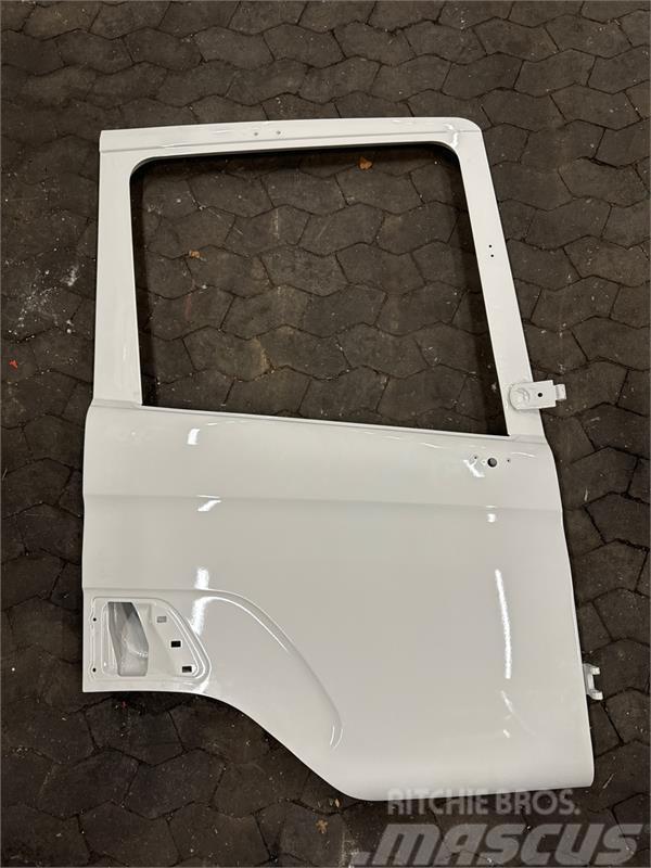 Scania SCANIA RIGT P DOOR 1476533 Other components