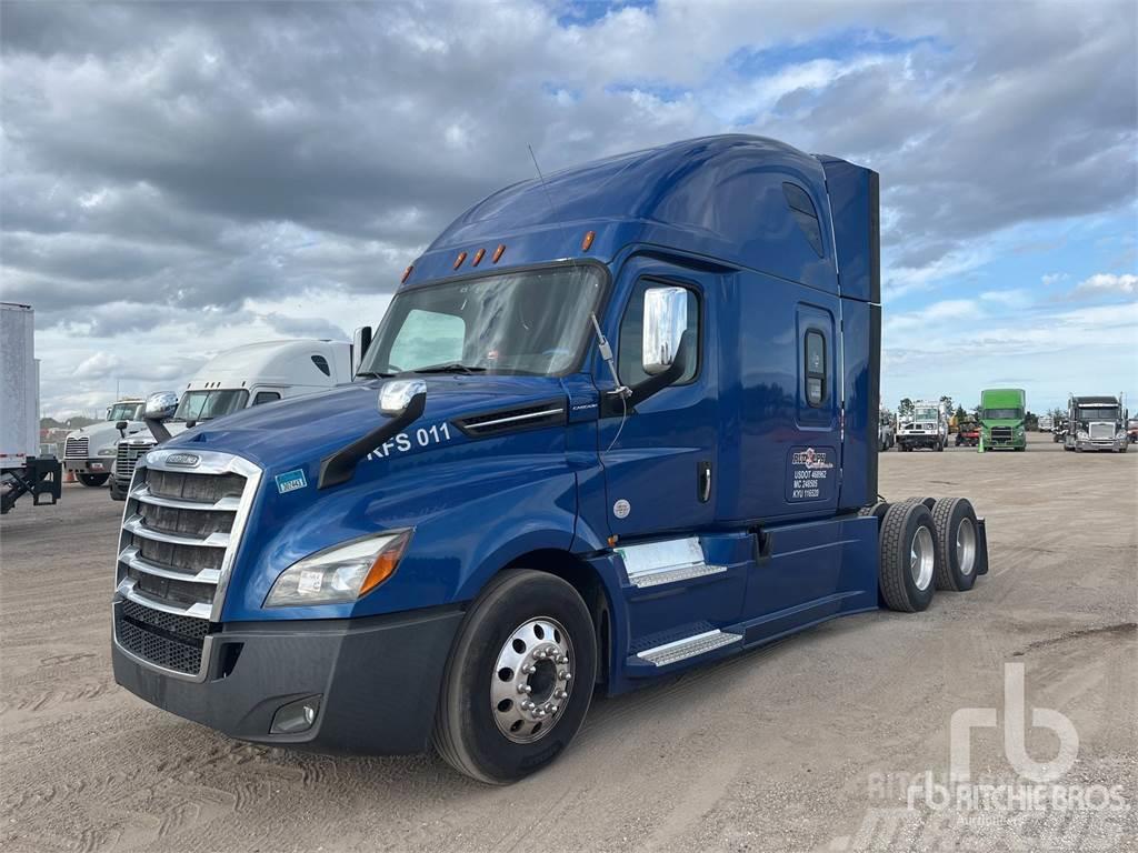 Freightliner CASCADIA 126 Tractor Units