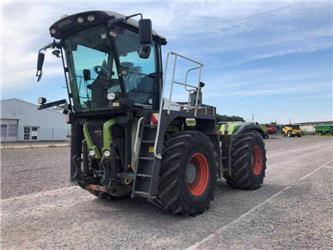 CLAAS XERION 3800 SADDLE TRAC