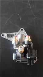 Volvo AIR VALVE 23532368