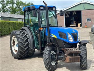 New Holland T4040