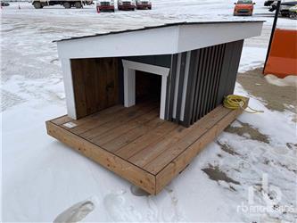  7 ft x 4 ft Doghouse