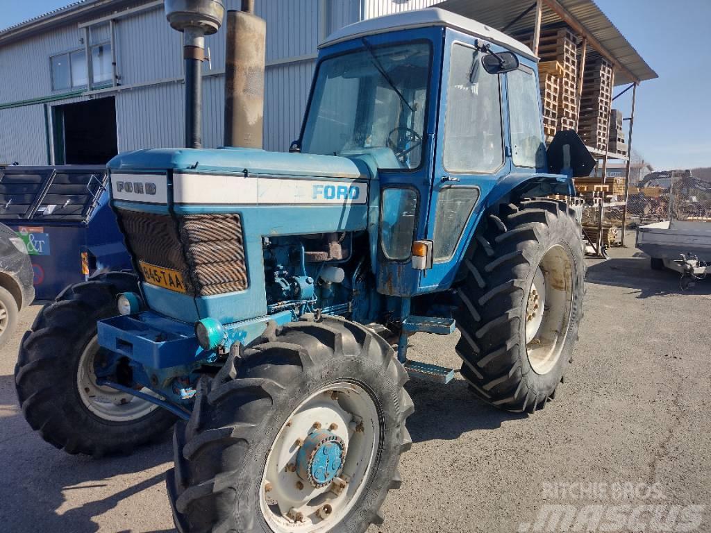 Ford 7700 Tractors