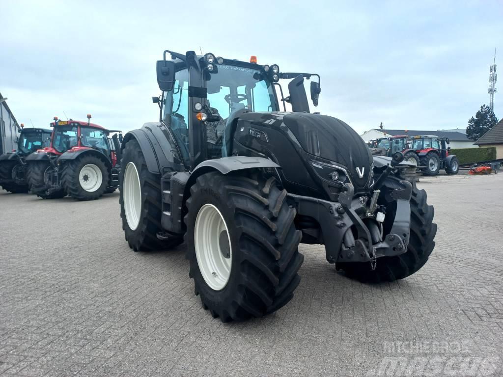 Valtra T174 Direct Smart Touch, 562 hours! Tractors