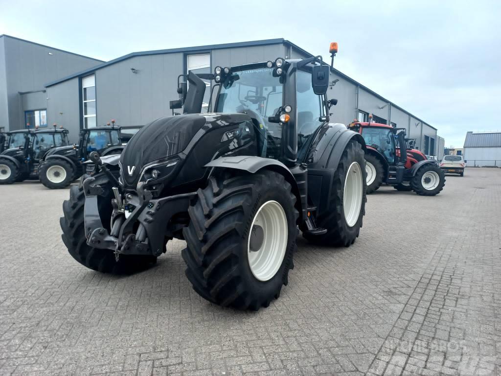 Valtra T174 Direct Smart Touch, 562 hours! Tractors