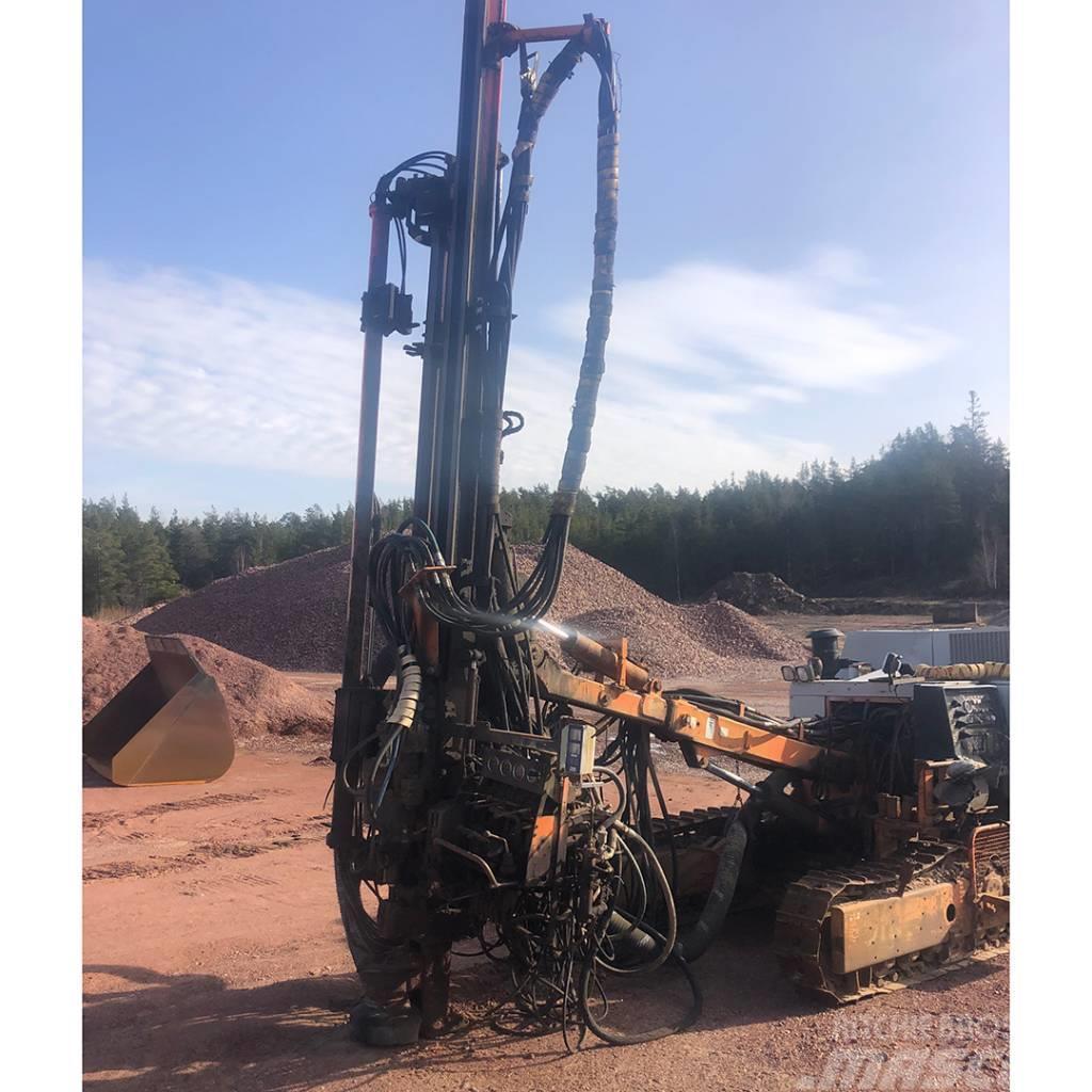Tamrock CHA660 Surface drill rigs