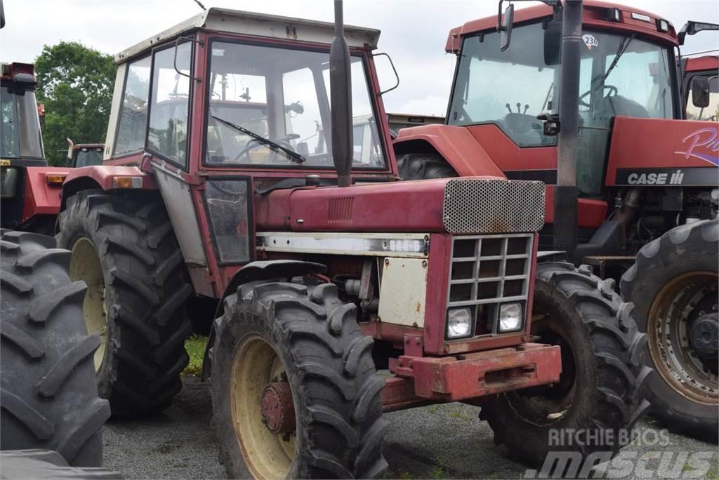 Case IH 844 A/S Tractors