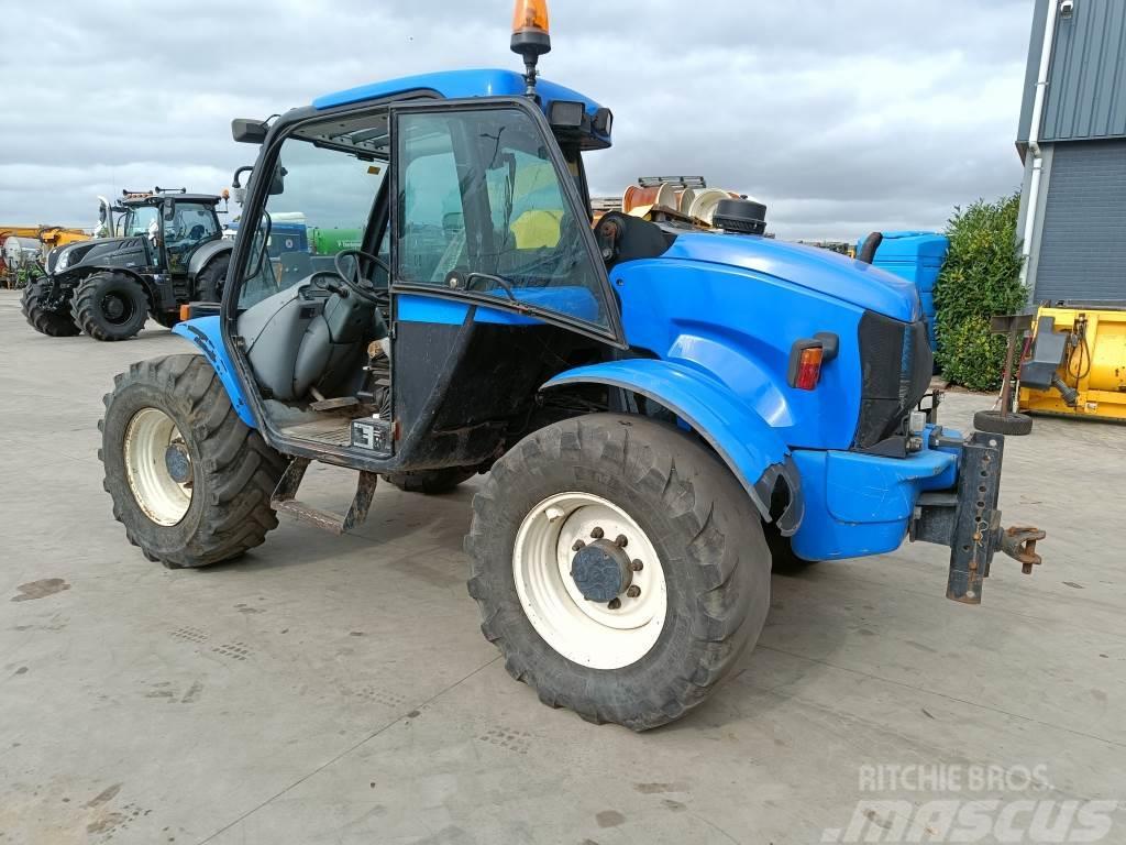 New Holland LM 415 Telehandlers for agriculture