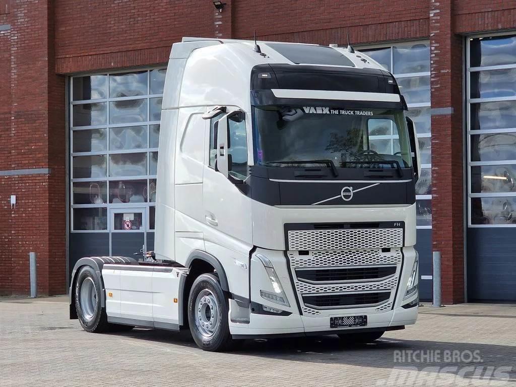 Volvo FH 13.500 Globetrotter XL 4x2 - NEW - I parkcool - Tractor Units