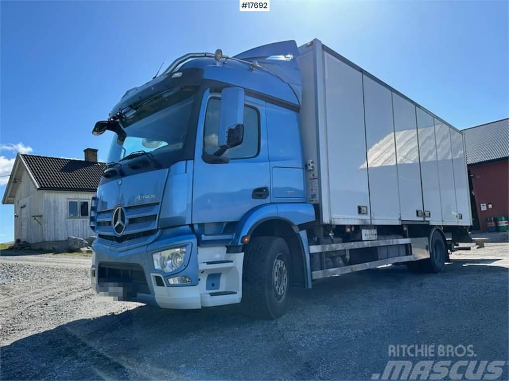 Mercedes-Benz Actros 4x2 Box truck w/ full side opening and frid Box body trucks