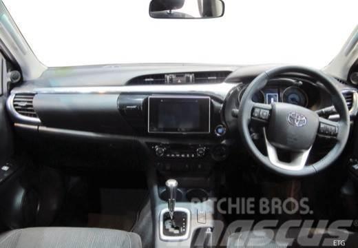 Toyota Hilux Cabina Doble GX Panel vans