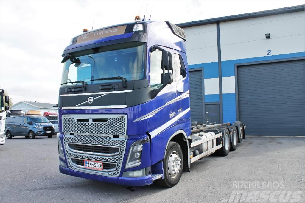 Volvo FH16 600  8x4*4 Chassis Cab trucks