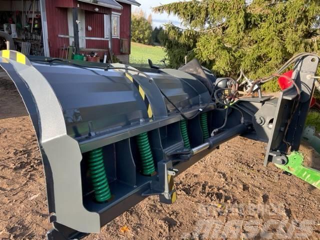  Agrimet 3800 Snow blades and plows