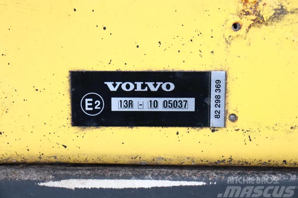 Volvo FL240 4x2 Box body trucks
