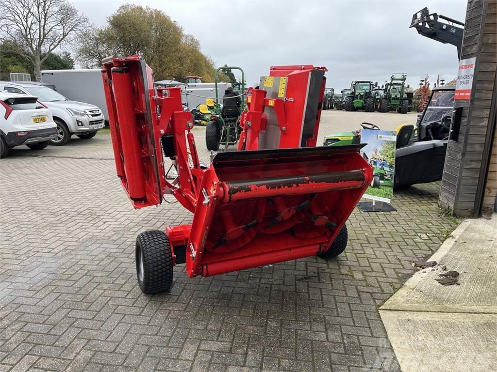 Trimax Snake S2 320 Other groundcare machines