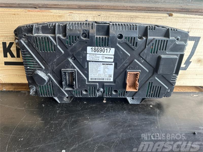 Scania  INSTRUMENT ICL 2647468 Electronics