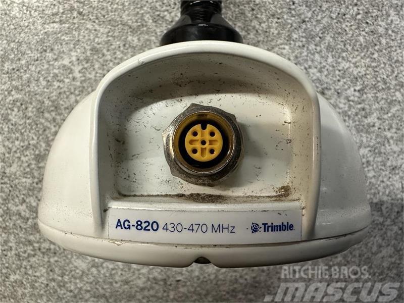 Trimble AG-820 RTK radio 430-470 MHz GPS