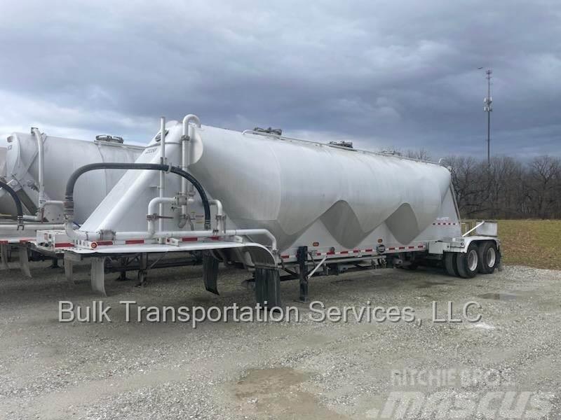 MAC Trailer 1050 AIR RIDE DRY BULK CEMENT TRAILER Tanker trailers