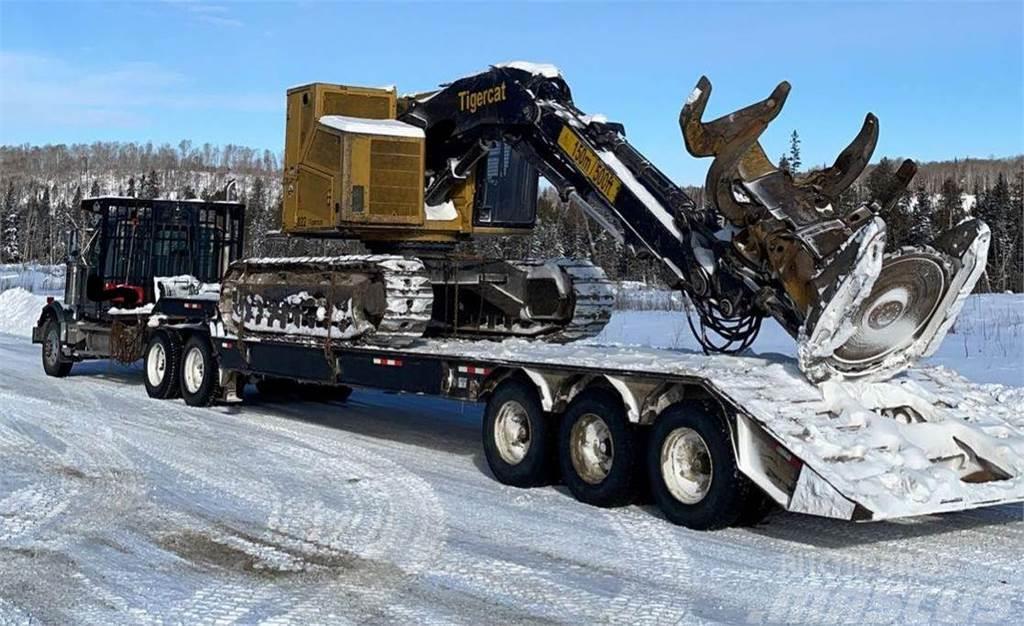 Tigercat 822 Feller bunchers