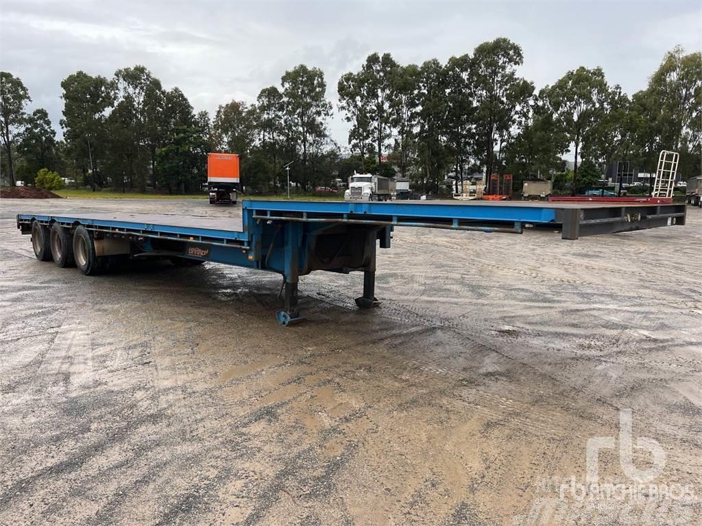  BARKER 13.4 m Tri/A Single Drop Low loader-semi-trailers