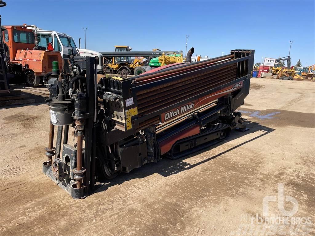 Ditch Witch JT1220 MACH 1 Horizontal Directional Drilling Equipment