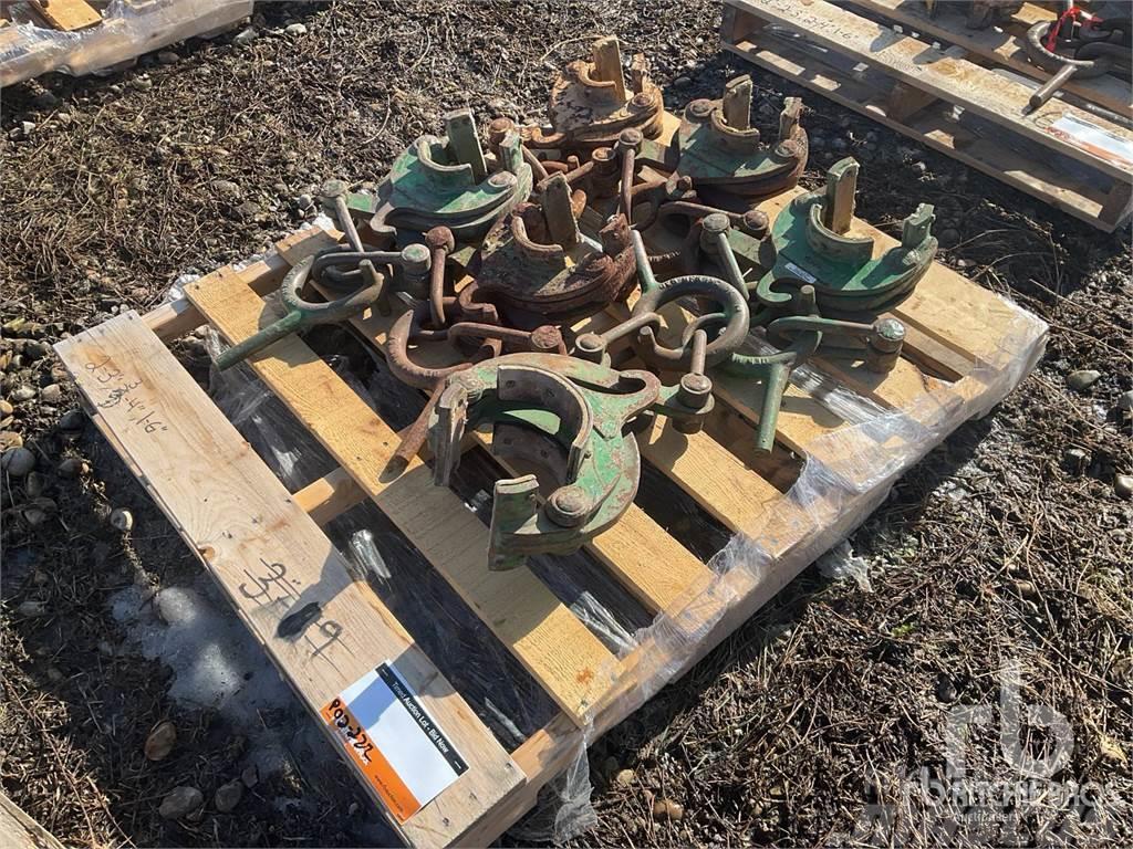  Quantity of (6) Pipe Clamps Pipelayer dozers