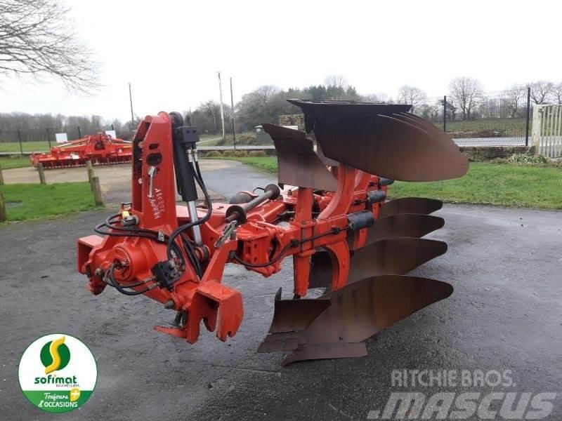Gregoire Ry41 - 4 corps Conventional ploughs