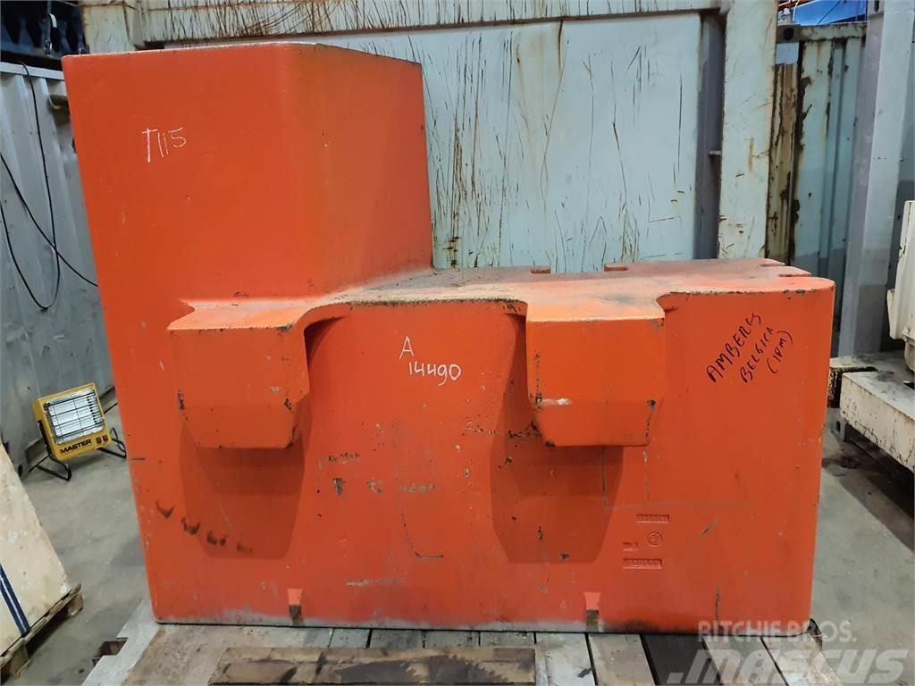 Grove GMK 6250/6300 left side counterweight 15 ton Crane parts and equipment