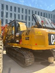 CAT 320D