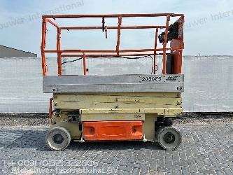 JLG 2030ES