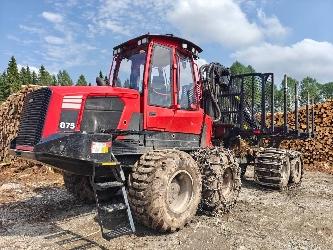 Komatsu 875