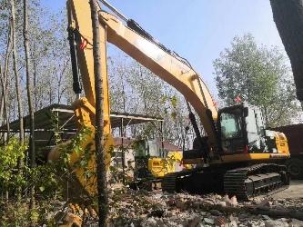 CAT 330D