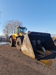 Volvo L 220 F