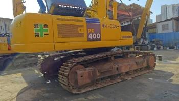 Komatsu 400-7