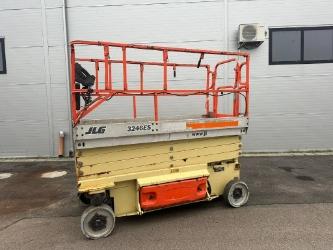 JLG 3246 ES
