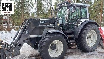 Valtra M150