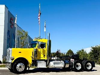 Peterbilt 389