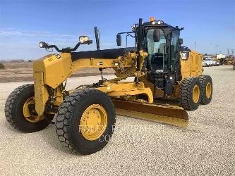 CAT 140M3AW