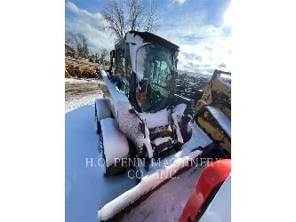 John Deere 324G