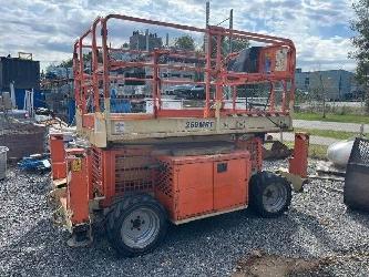 JLG 260mrt