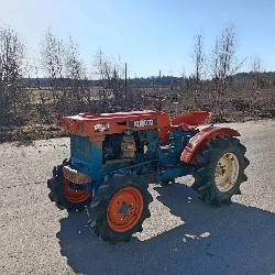 Kubota B 6000