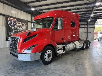 Volvo VNL730