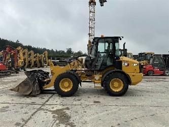 CAT 908M